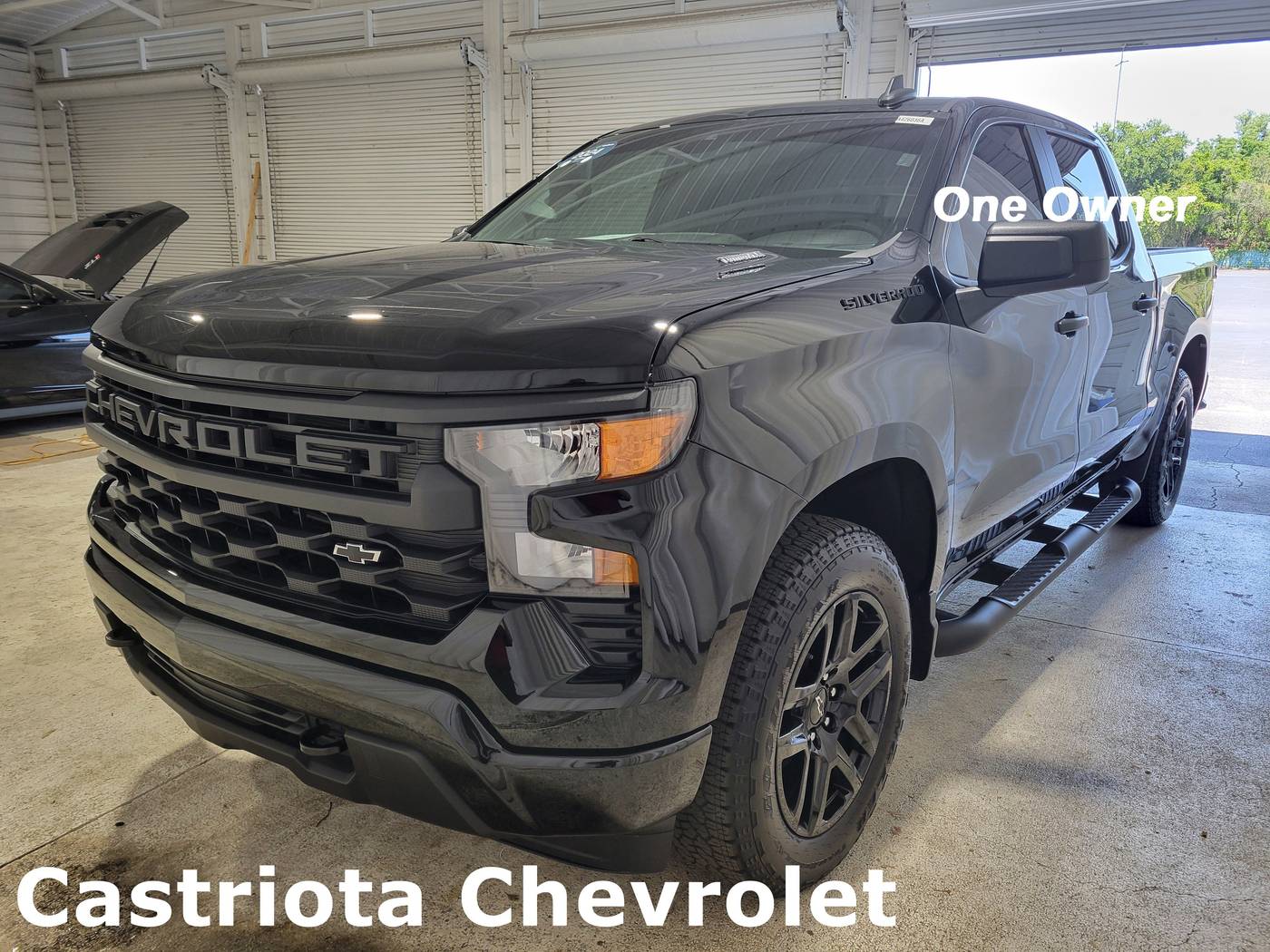 2024 Chevrolet Silverado 1500 Custom — Pickup Truck — 23,657 mi — Hudson, FL