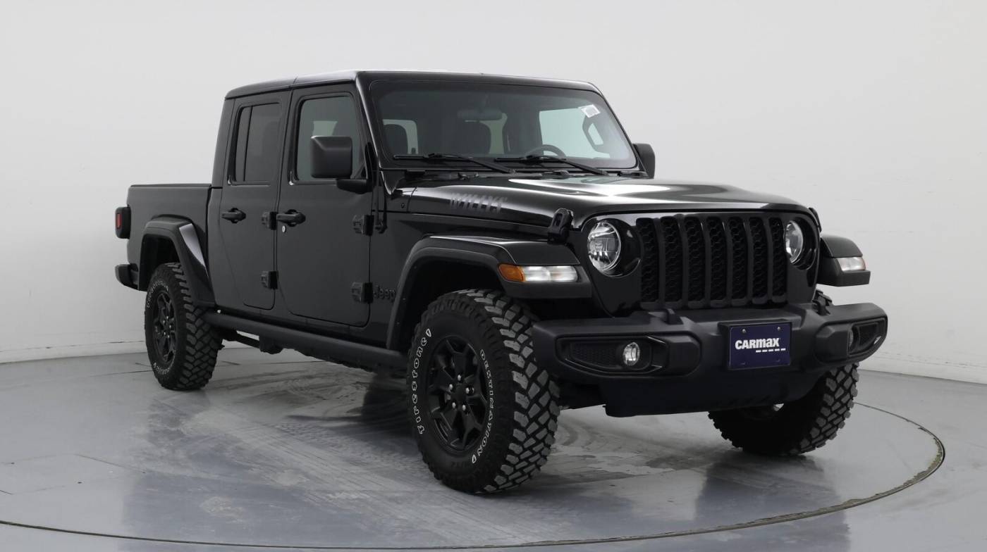 2021 Jeep Gladiator Willys — Pickup Truck — 30,321 mi — Urbandale, IA