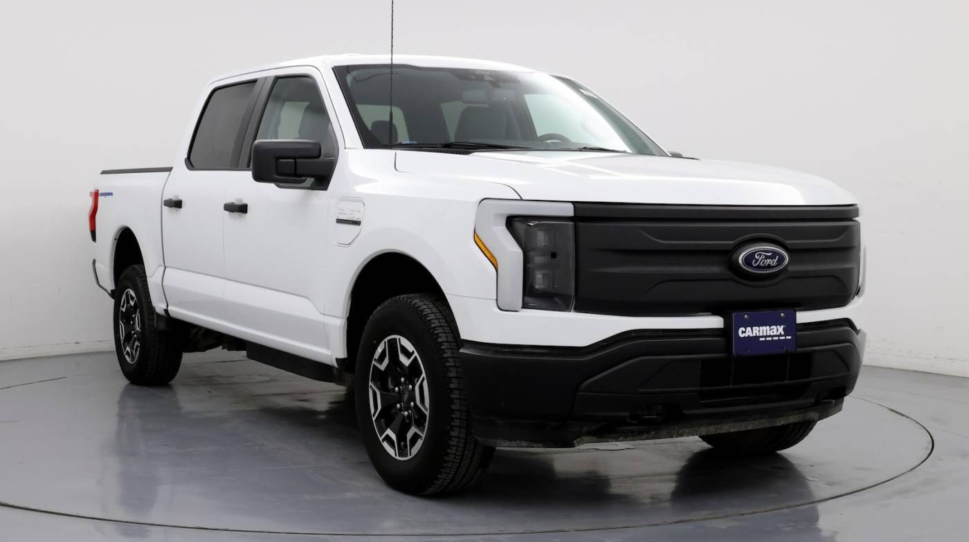 2022 Ford F-150 Lightning Pro — Pickup Truck — 2,466 mi — Urbandale, IA