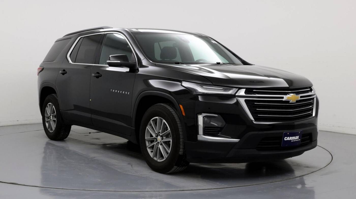 2023 Chevrolet Traverse LT Cloth — SUV — 44,303 mi — Urbandale, IA