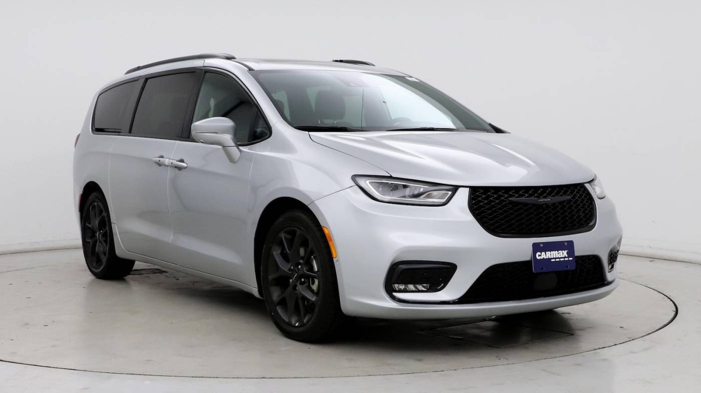 2022 Chrysler Pacifica Limited — Minivan — 58,753 mi — Urbandale, IA