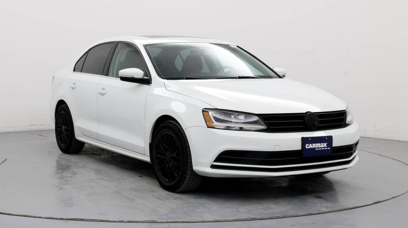 2017 Volkswagen Jetta 1.4T SE — Sedan — 79,633 mi — Urbandale, IA