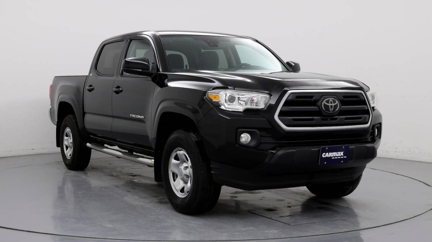 2019 Toyota Tacoma SR5 — Pickup Truck — 33,427 mi — Urbandale, IA