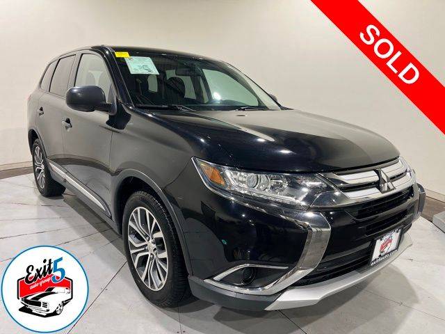2016 Mitsubishi Outlander SE — SUV — 76,864 mi — Latham, NY