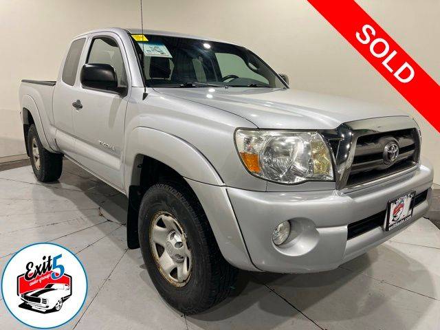 2010 Toyota Tacoma Base — Pickup Truck — 48,680 mi — Latham, NY