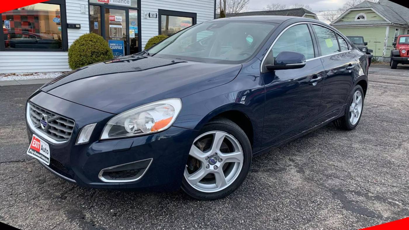 2013 Volvo S60 Premier — Sedan — 97,378 mi — Hyannis, MA