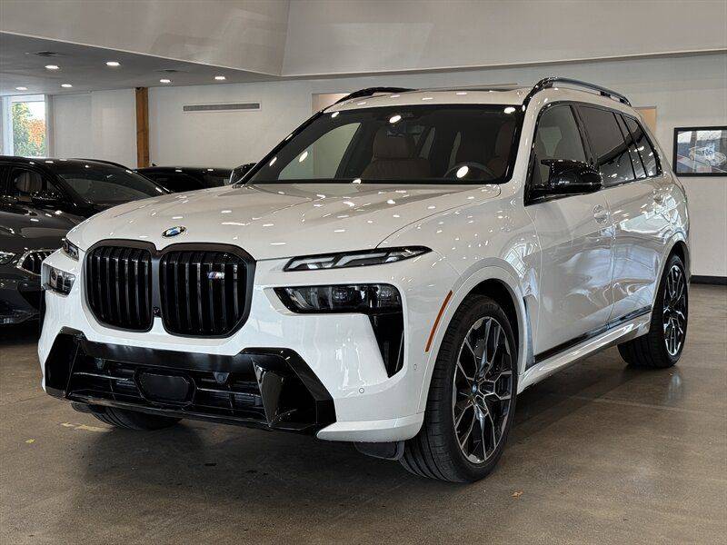 2025 BMW X7 M60i — SUV — 10,070 mi — Gladstone, OR