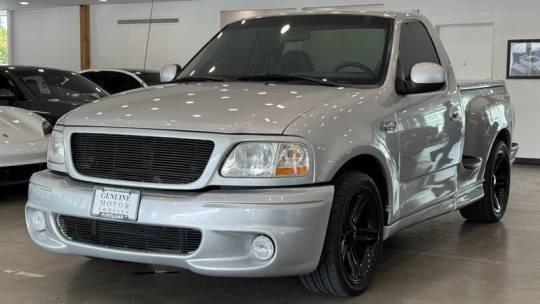 2000 Ford F-150 SVT LIGHTNING Base