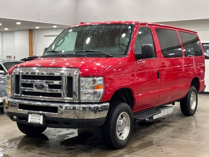 2012 Ford Econoline Wagon E-150 XL — Passenger Van — 93,489 mi — Gladstone, OR
