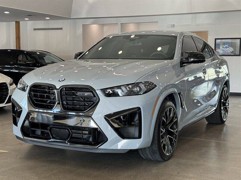 2025 BMW X6 M Standard — SUV — 9,983 mi — Gladstone, OR