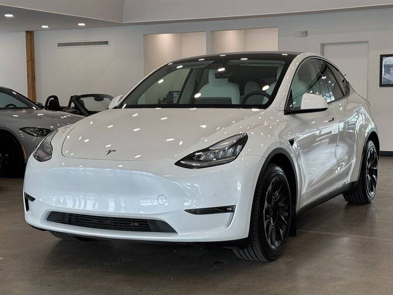 2022 Tesla Model Y Long Range — SUV — 83,136 mi — Gladstone, OR