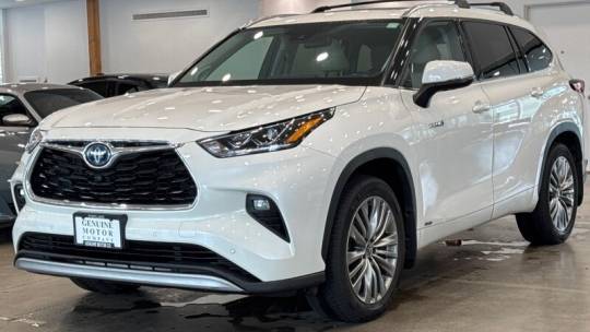 2021 Toyota Highlander Hybrid Platinum — SUV — 52,459 mi — Gladstone, OR