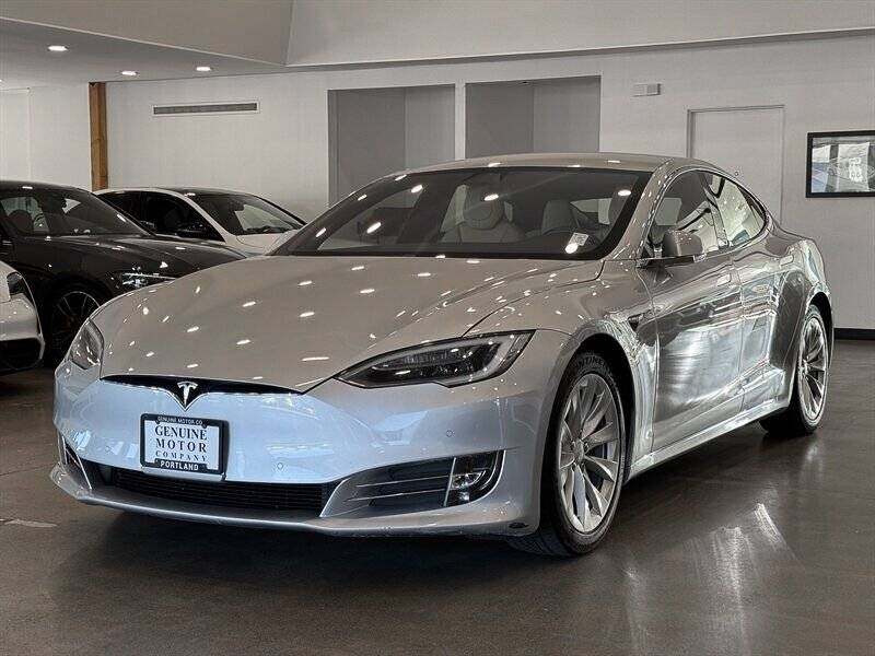 2017 Tesla Model S 60D — Hatchback — 40,835 mi — Gladstone, OR