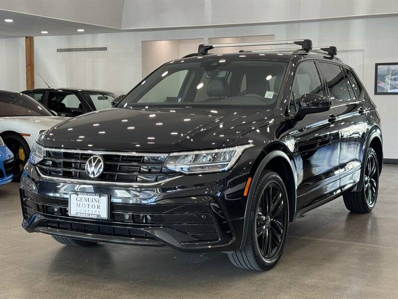 2022 Volkswagen Tiguan SE R-Line Black — SUV — 45,656 mi — Gladstone, OR