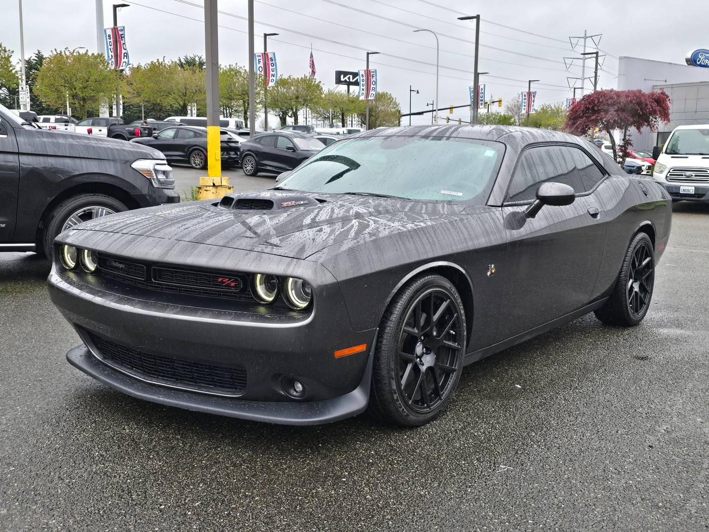 2015 Dodge Challenger R/T Scat Pack Shaker