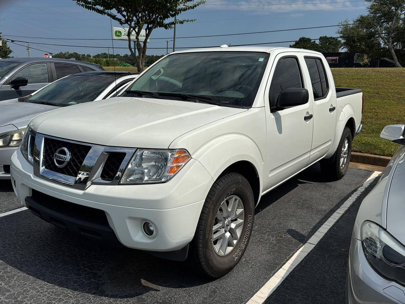 2017 Nissan Frontier SV V6 — Pickup Truck — 105,110 mi — Macon, GA