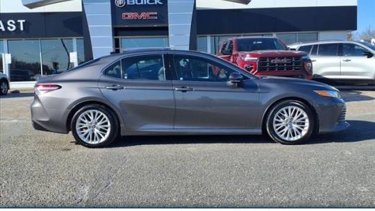 2020 Toyota Camry XLE — Sedan — 48,918 mi — Sea Girt, NJ