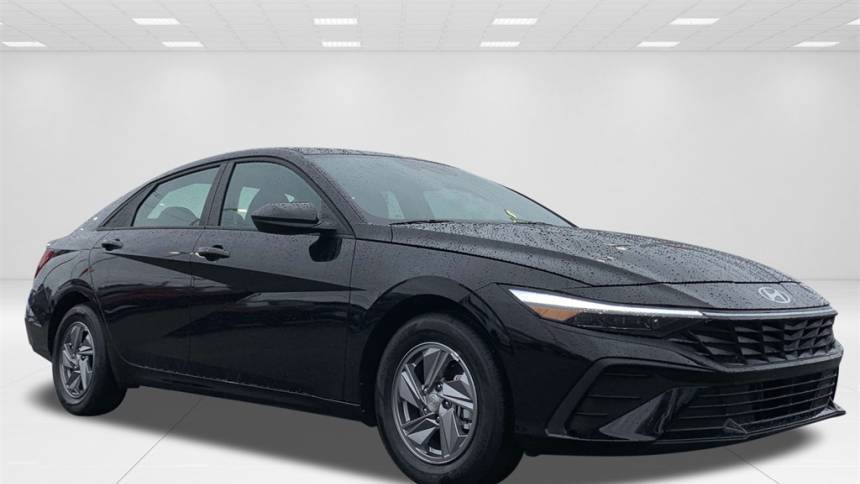 2024 Hyundai Elantra SE — Sedan — 4,319 mi — Gastonia, NC