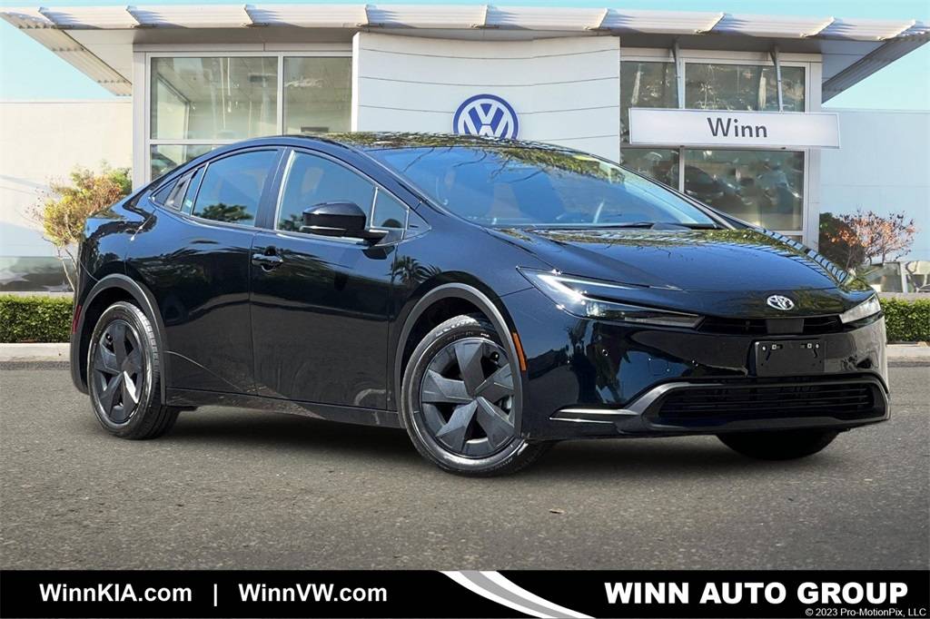 2023 Toyota Prius Limited — Hatchback — 31,130 mi — Newark, CA
