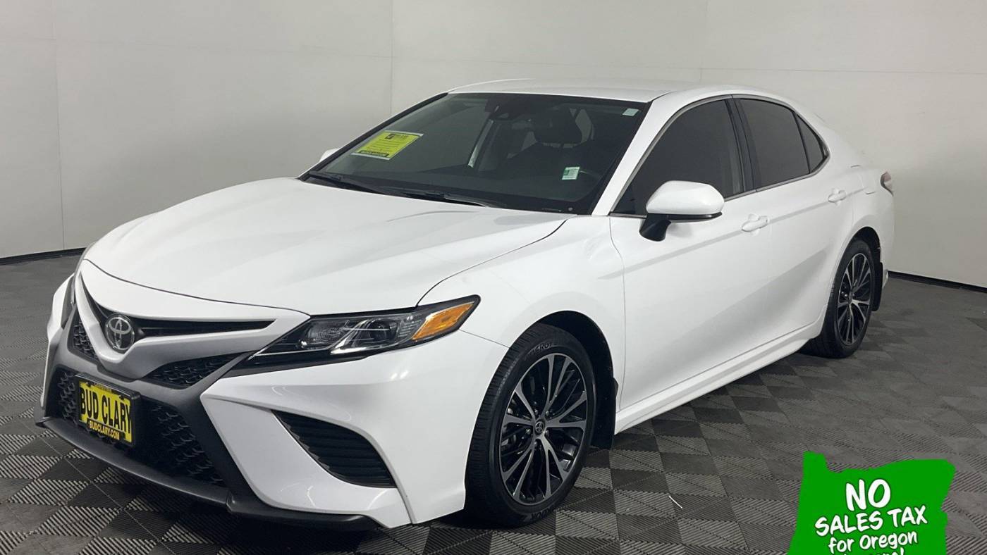 2020 Toyota Camry SE — Sedan — 39,692 mi — Longview, WA