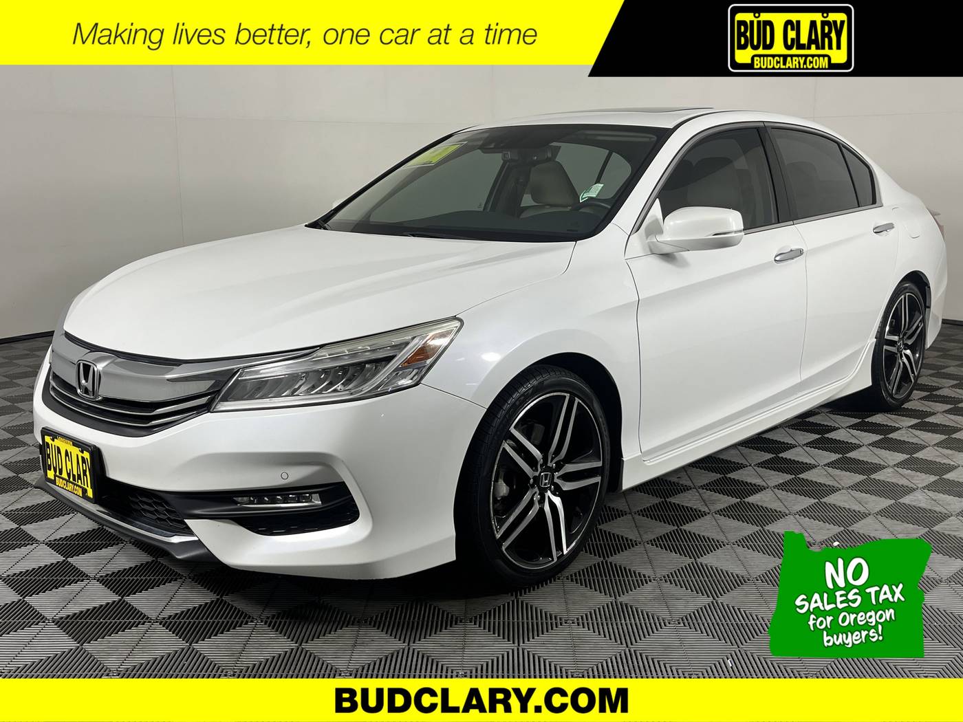 2016 Honda Accord Touring — Sedan — 89,690 mi — Longview, WA