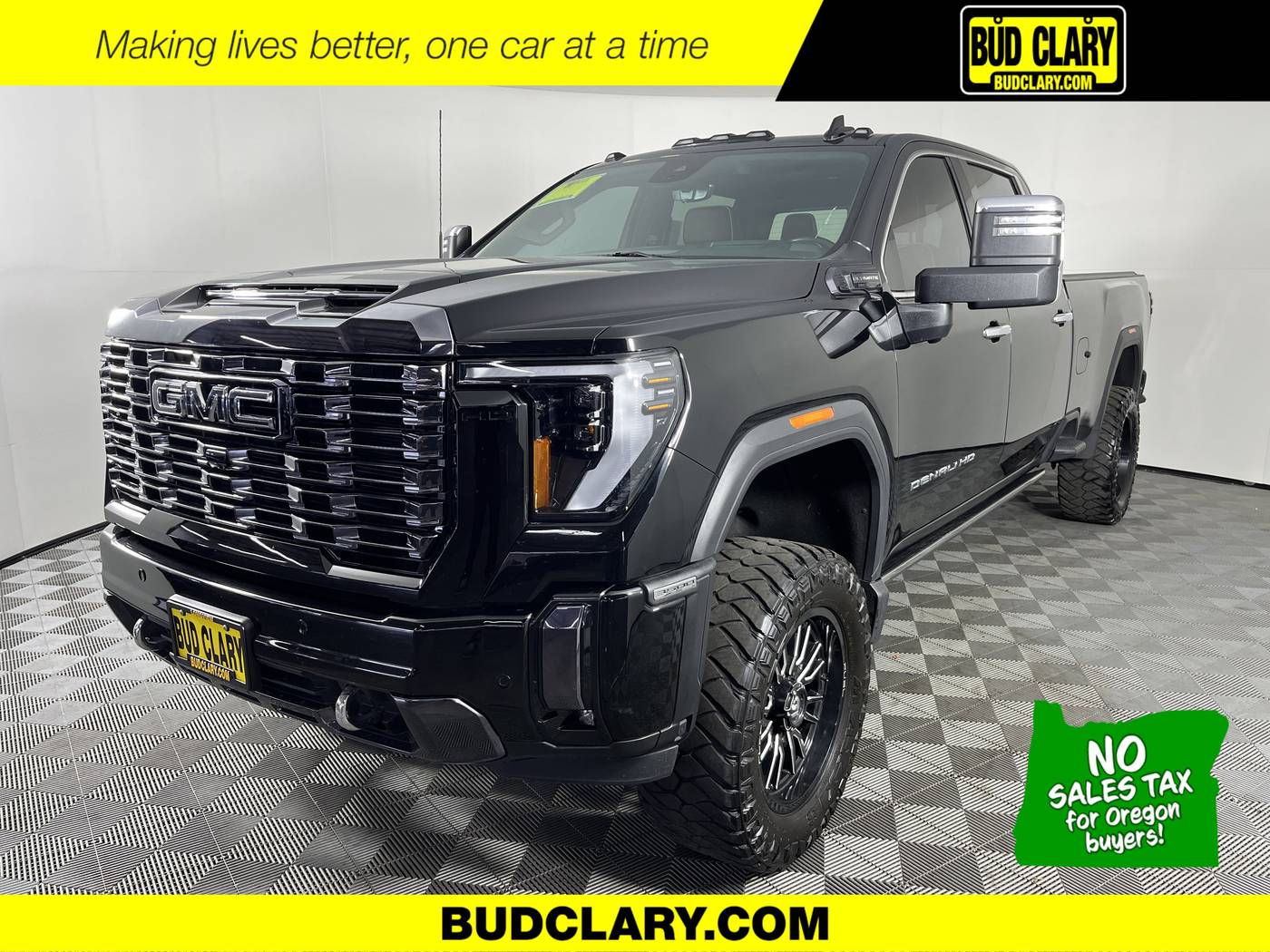2024 GMC Sierra 3500HD Denali Ultimate — Pickup Truck — 38,369 mi — Longview, WA