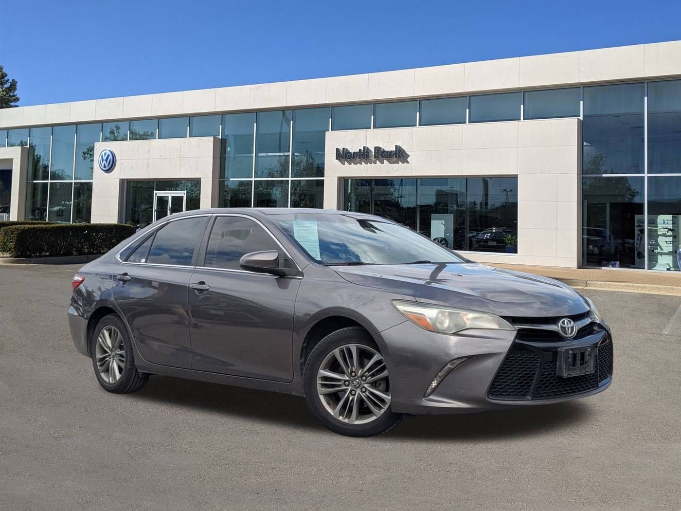 2016 Toyota Camry SE — Sedan — 120,994 mi — San Antonio, TX
