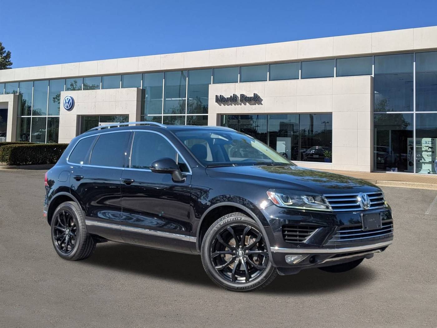 2016 Volkswagen Touareg V6 Lux — SUV — 110,158 mi — San Antonio, TX