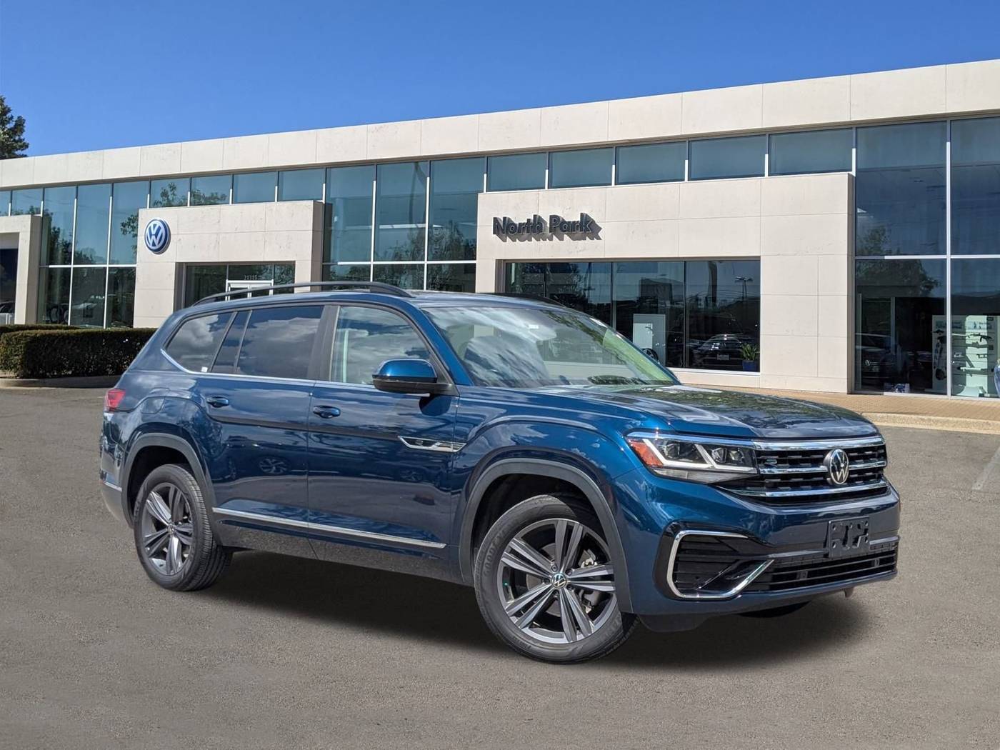 2021 Volkswagen Atlas SE with Technology R-Line — SUV — 22,425 mi — San Antonio, TX