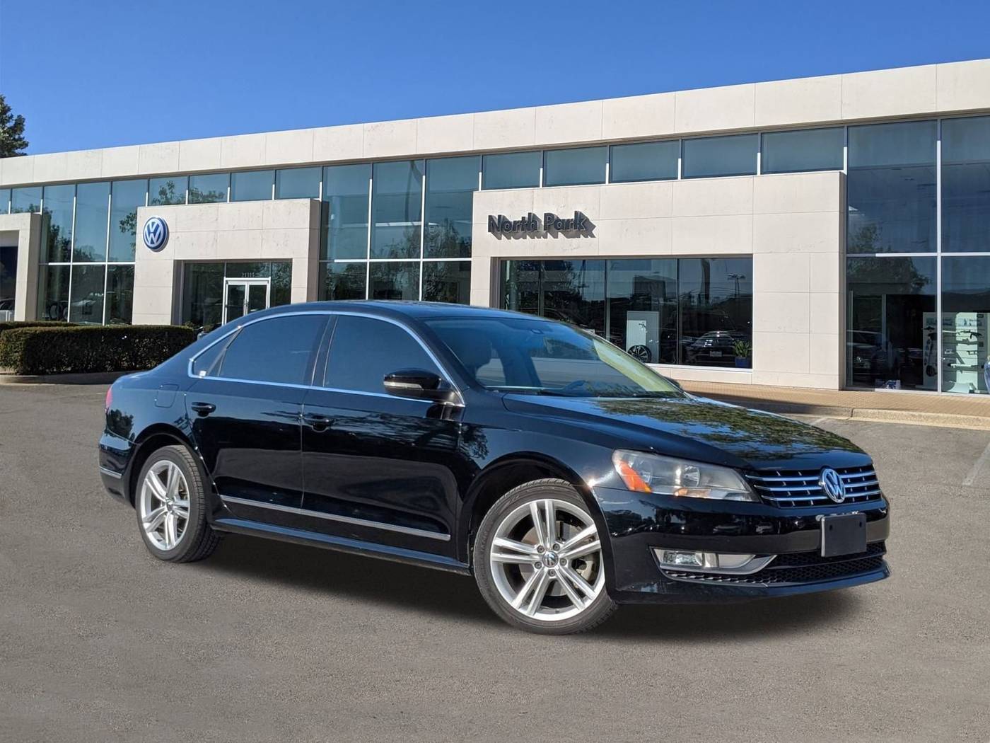 2013 Volkswagen Passat TDI SEL Premium — Sedan — 102,547 mi — San Antonio, TX