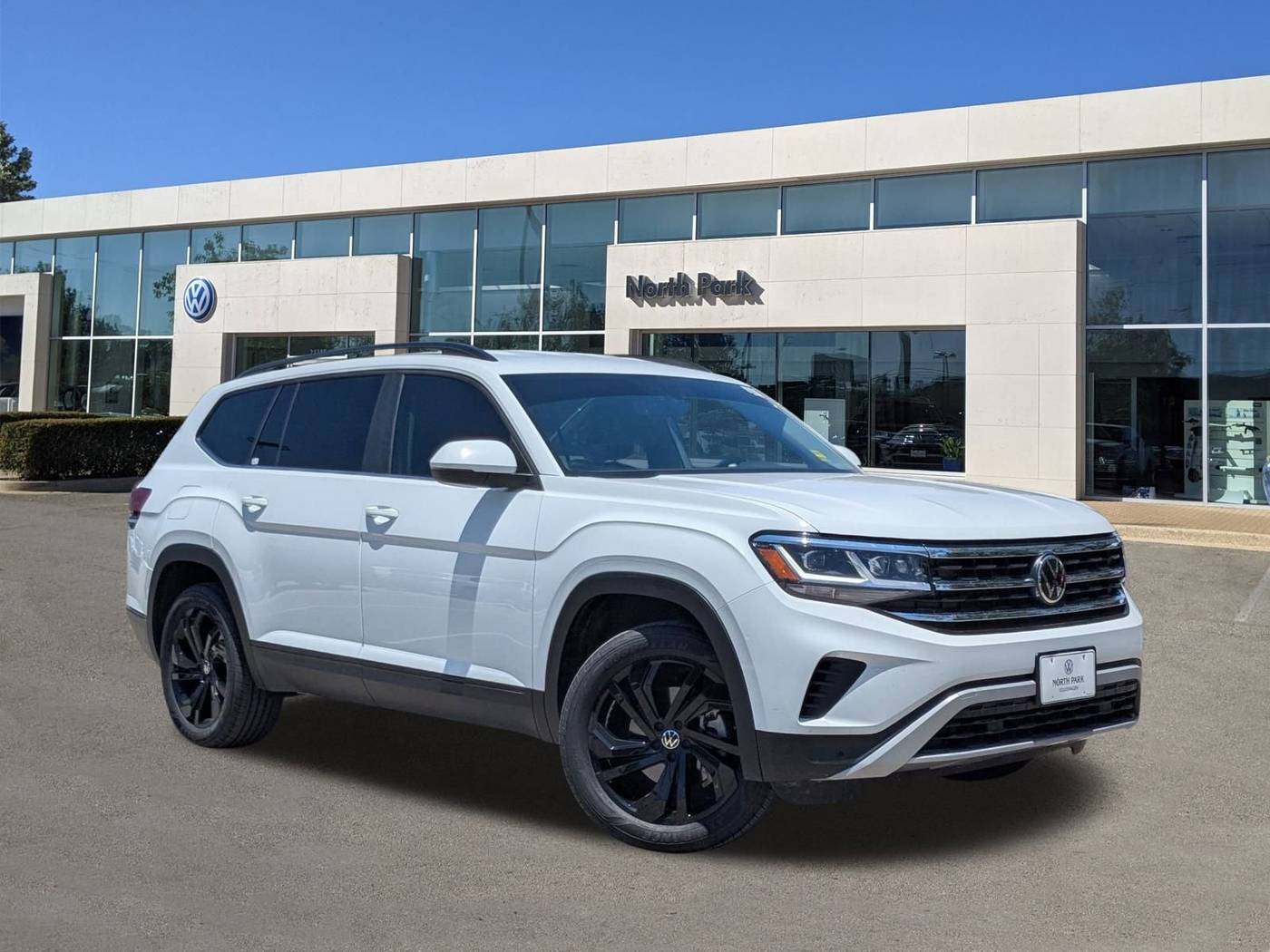 2023 Volkswagen Atlas SE with Technology — SUV — 39,696 mi — San Antonio, TX
