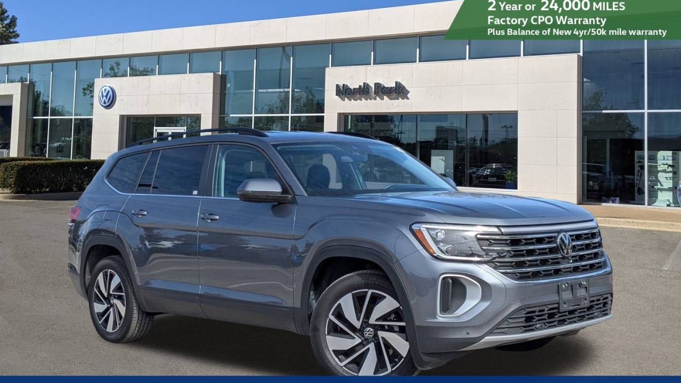 2024 Volkswagen Atlas SE with Technology — SUV — 22,901 mi — San Antonio, TX