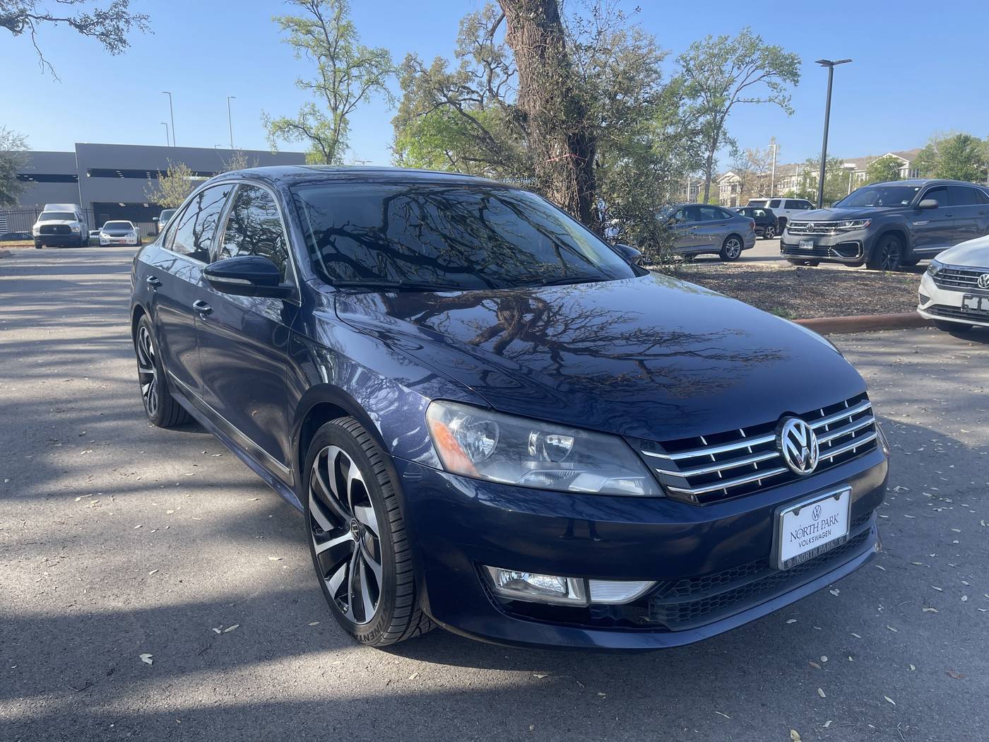 2012 Volkswagen Passat TDI SEL Premium — Sedan — 90,527 mi — San Antonio, TX