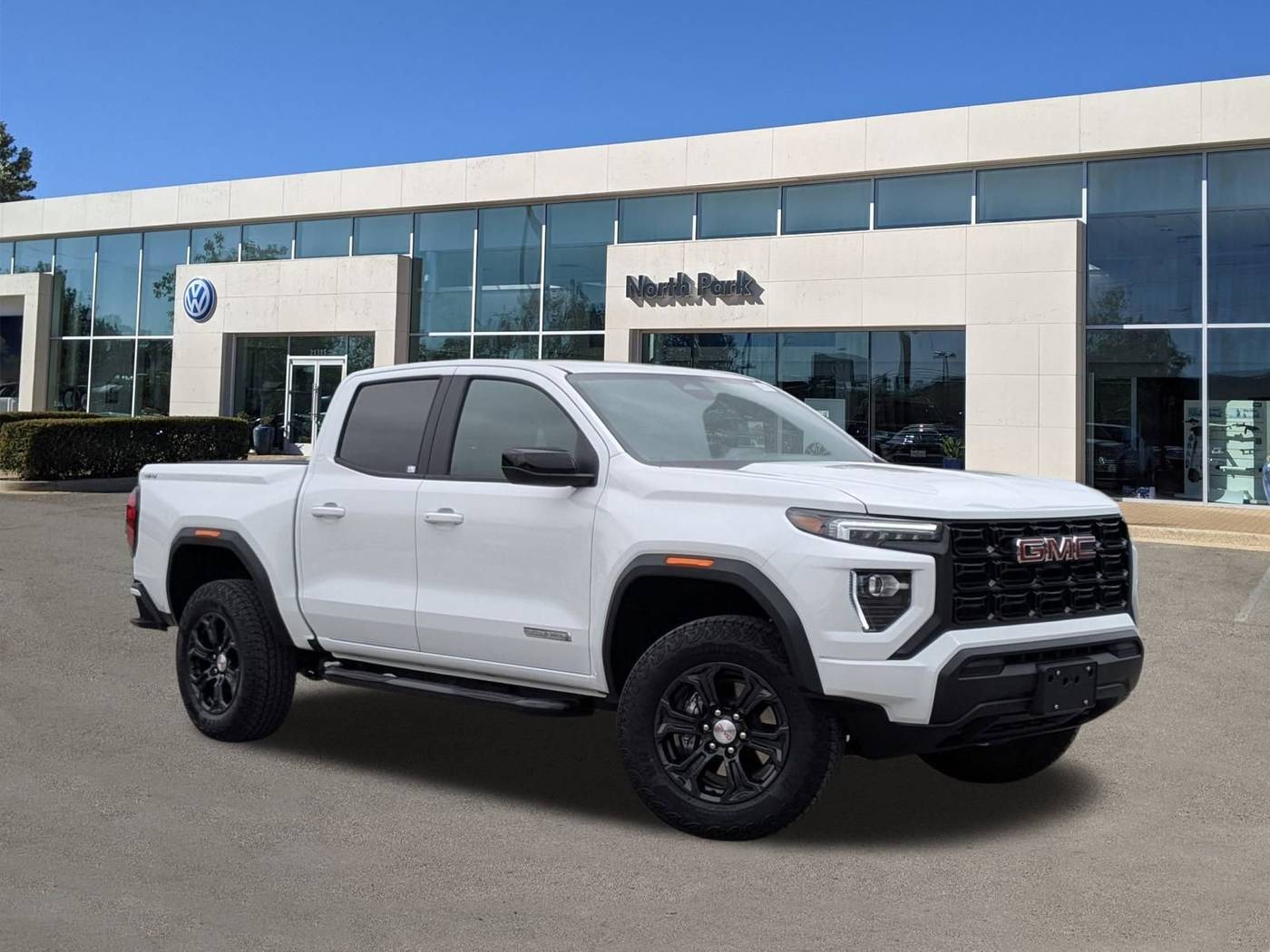 2024 GMC Canyon Elevation — Pickup Truck — 4,781 mi — San Antonio, TX
