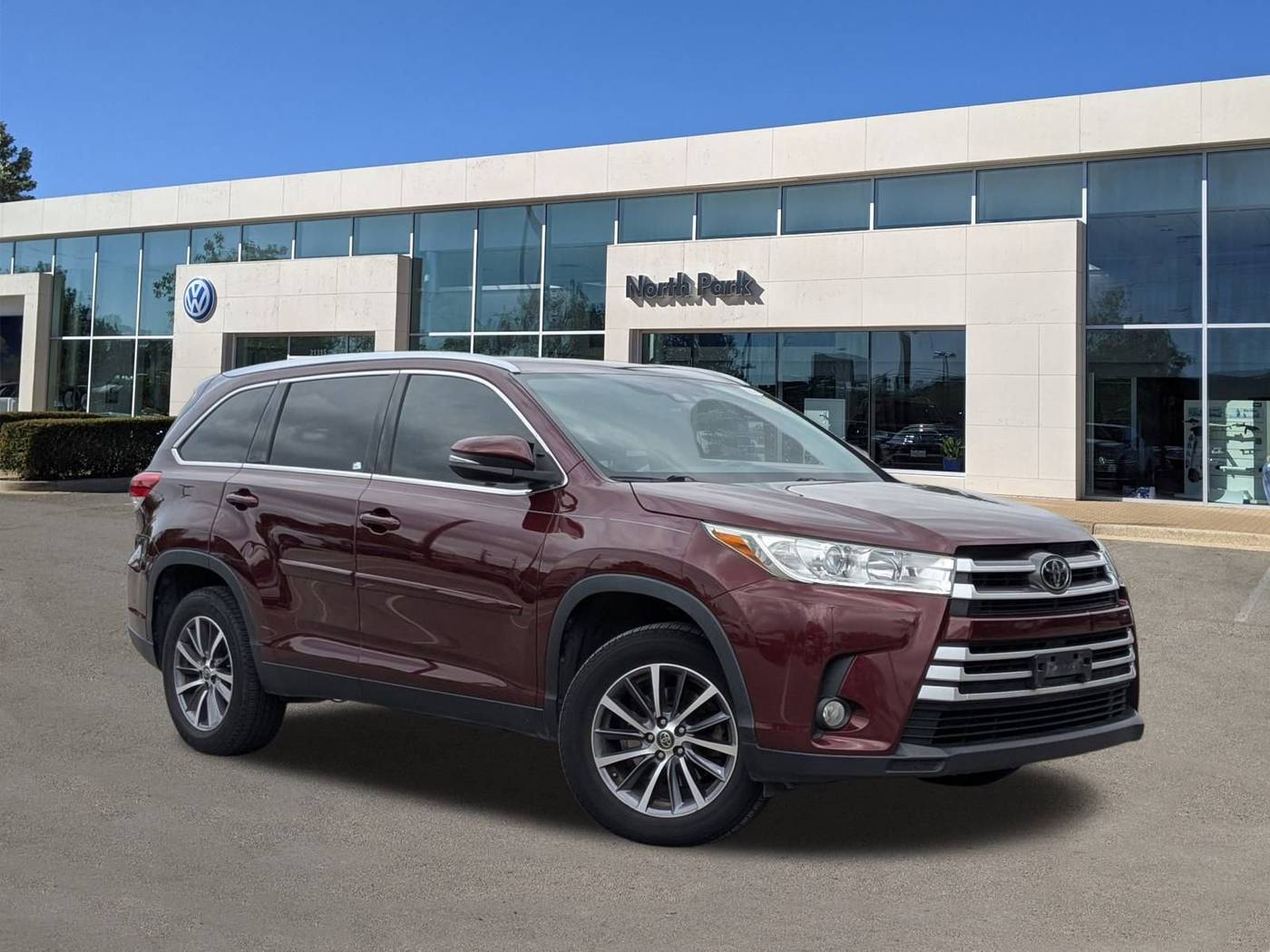 2019 Toyota Highlander XLE — SUV — 97,314 mi — San Antonio, TX