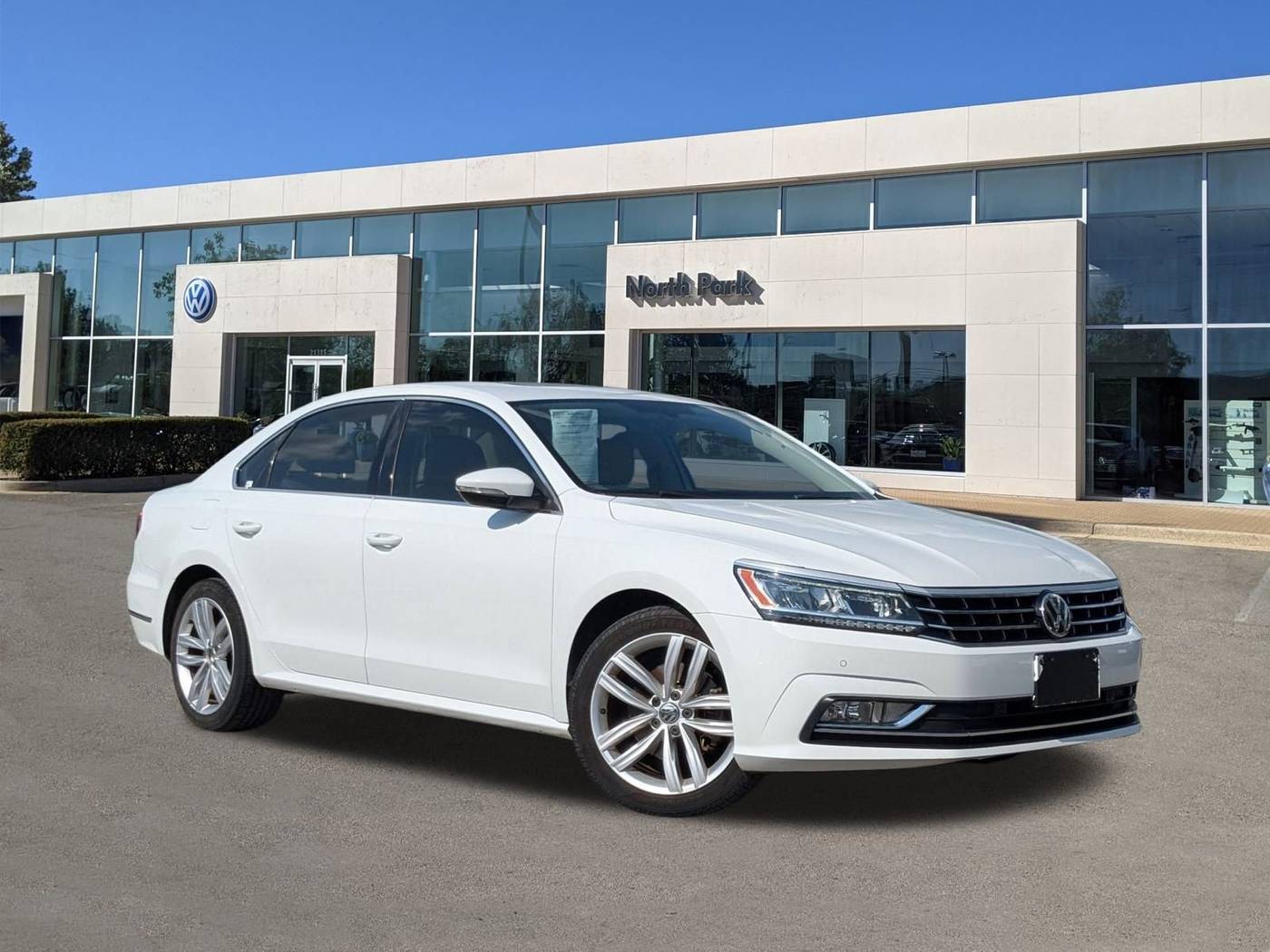 2018 Volkswagen Passat 2.0T SE — Sedan — 108,402 mi — San Antonio, TX