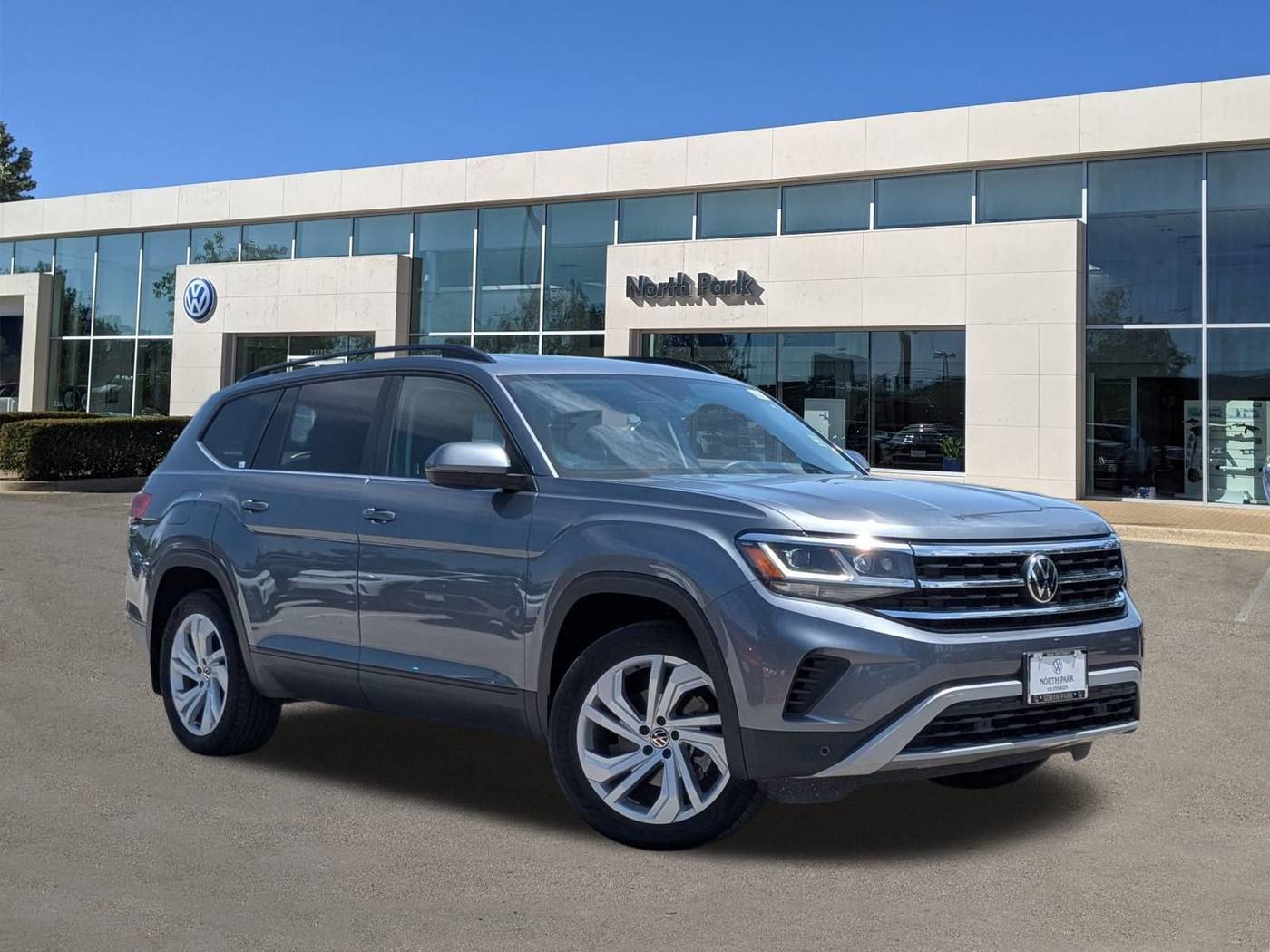 2022 Volkswagen Atlas SE with Technology — SUV — 55,914 mi — San Antonio, TX