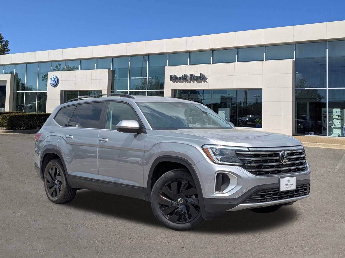 2024 Volkswagen Atlas SE with Technology — SUV — 6,330 mi — San Antonio, TX