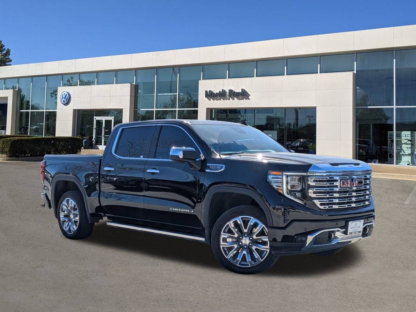 2024 GMC Sierra 1500 Denali — Pickup Truck — 11,636 mi — San Antonio, TX