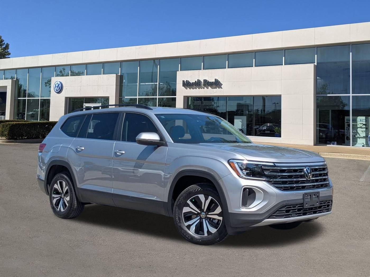 2025 Volkswagen Atlas SE — SUV — 722 mi — San Antonio, TX