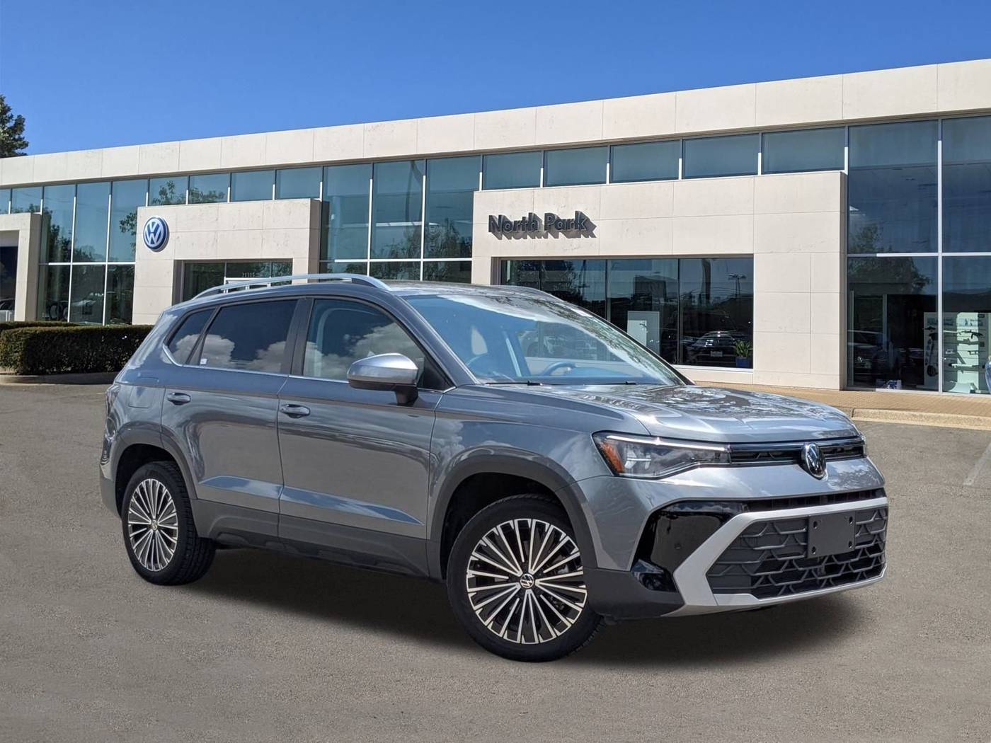 2025 Volkswagen Taos SE — SUV — 7,193 mi — San Antonio, TX