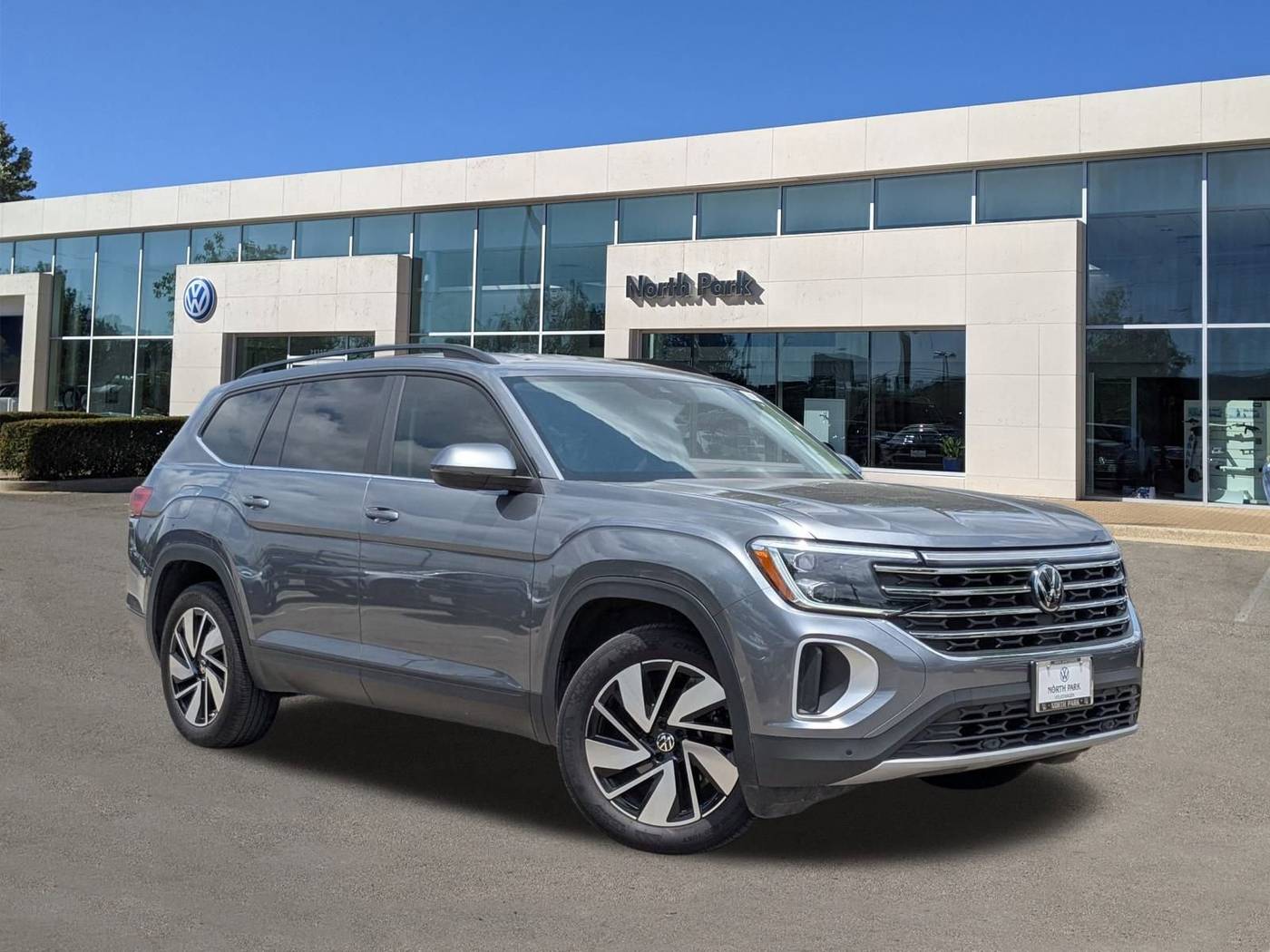 2024 Volkswagen Atlas SE with Technology — SUV — 44,000 mi — San Antonio, TX