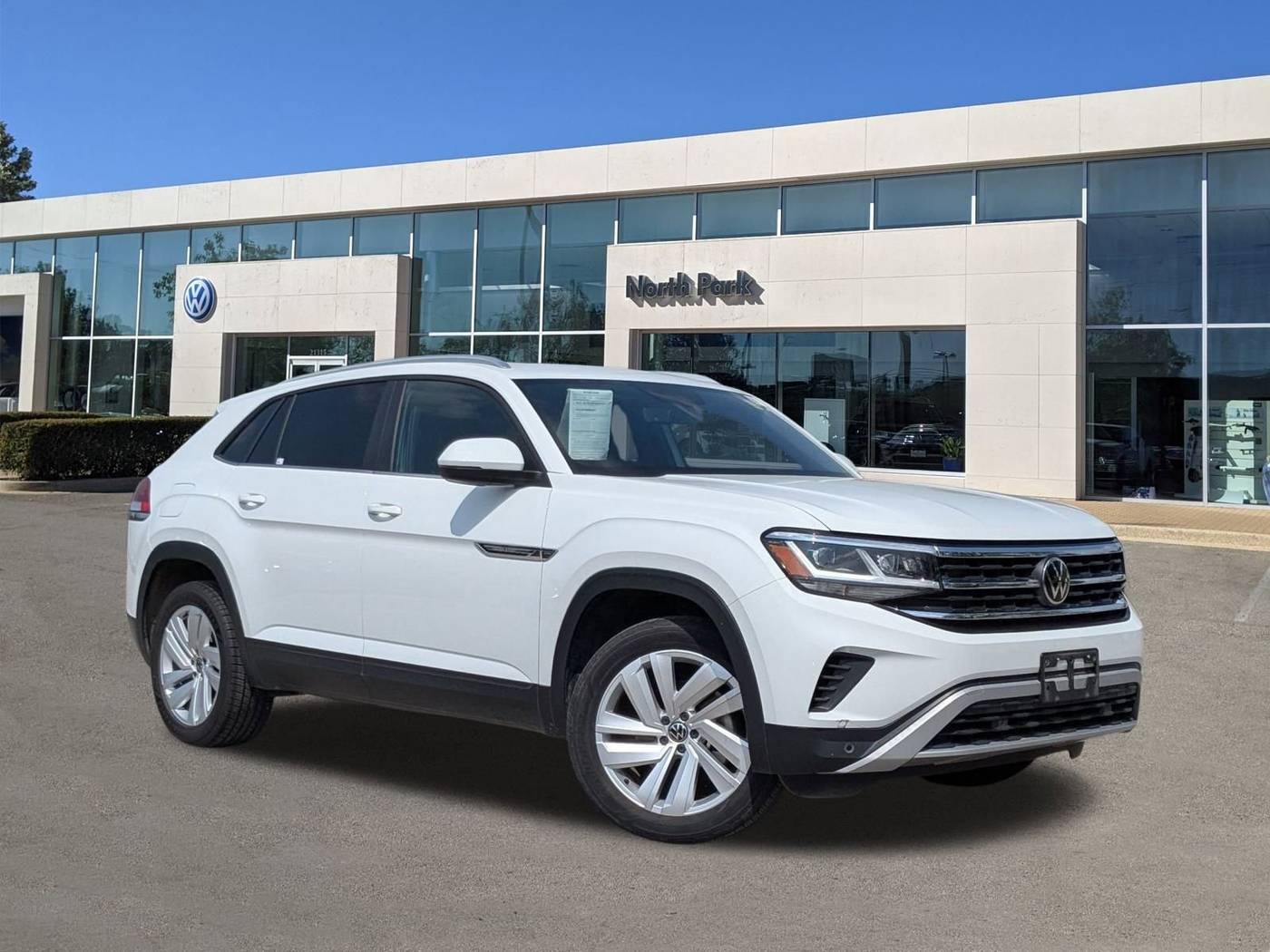 2023 Volkswagen Atlas Cross Sport SE with Technology — SUV — 42,443 mi — San Antonio, TX