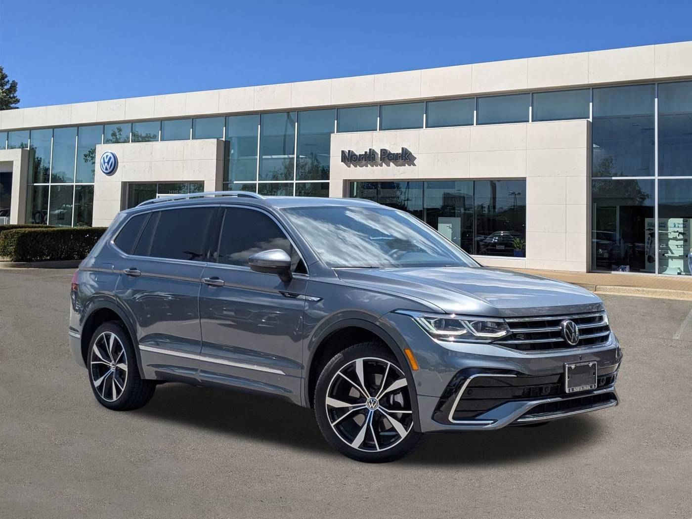 2023 Volkswagen Tiguan SEL R-Line — SUV — 30,741 mi — San Antonio, TX