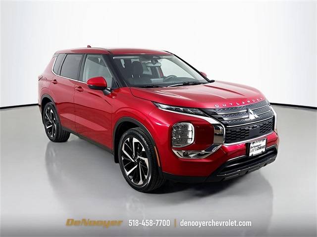 2022 Mitsubishi Outlander ES — SUV — 9,979 mi — Albany, NY