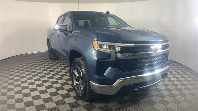 2024 Chevrolet Silverado 1500 LT — Pickup Truck — 20,758 mi — Albany, NY