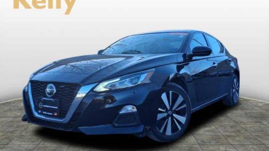 2022 Nissan Altima SV — Sedan — 36,661 mi — Woburn, MA