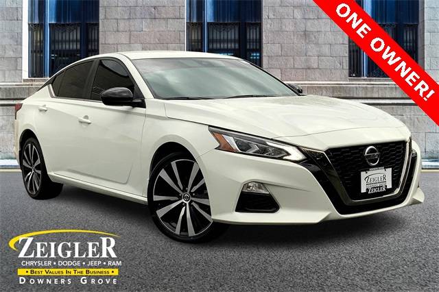 2022 Nissan Altima SR — Sedan — 26,905 mi — Downers Grove, IL