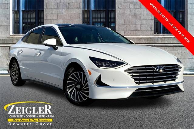 2023 Hyundai Sonata Hybrid Limited — Sedan — 23 mi — Downers Grove, IL