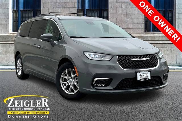 2022 Chrysler Pacifica Touring L — Minivan — 71,936 mi — Downers Grove, IL